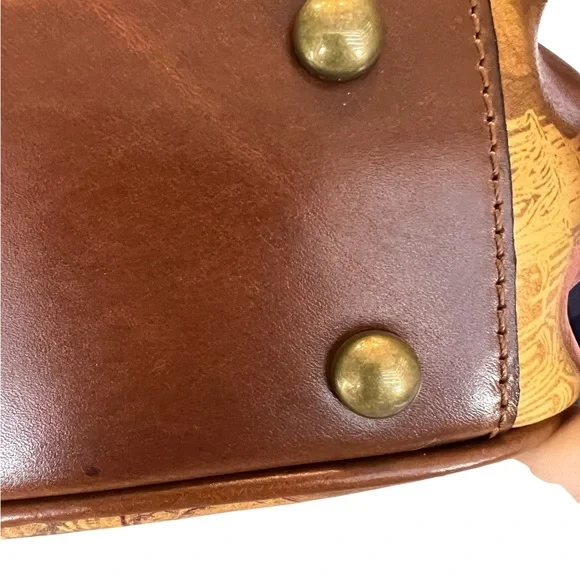 Patricia Nash NWT gorgeous Italian Sketchbook Gracchi satchel bag with crossbody - Picture 4 of 6